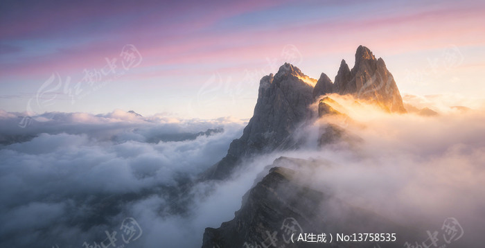 �ƺ��е�׳��ɽ��