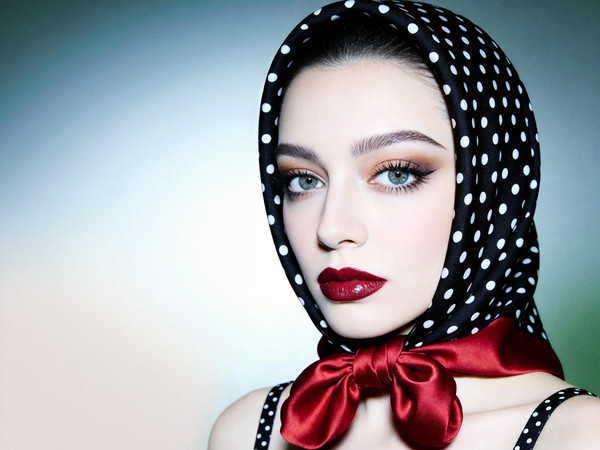 ���Ų���ͼ��ͷ����ʱ����Ů