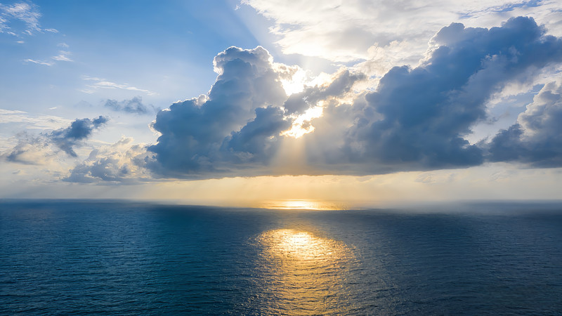 ���Ϸ������ķ羰