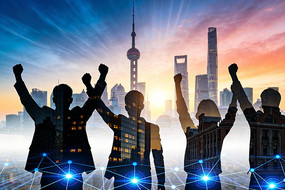 ����Ӣ����н���Ⱥ�ĵ�Ӱ