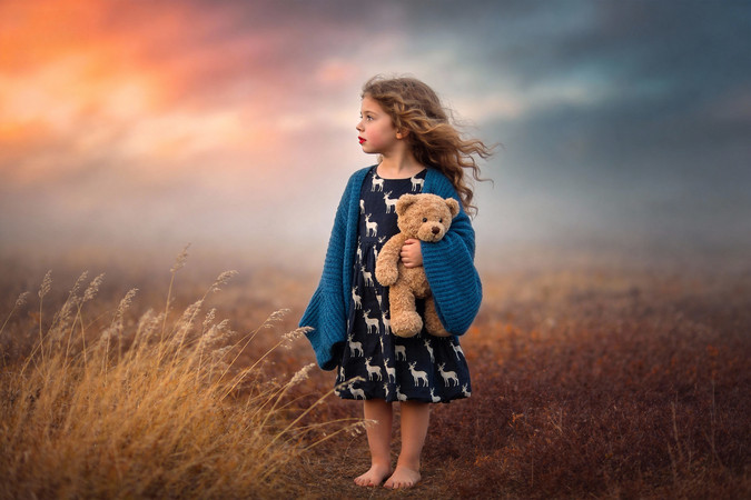 Ұ�ݴ��е�Ůͯ������ż JPG