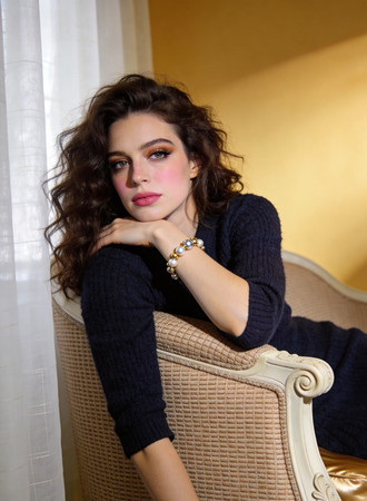 ɳ���ϵĳ�����Ů