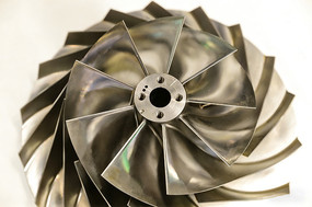 ���ػ���Ҷ��