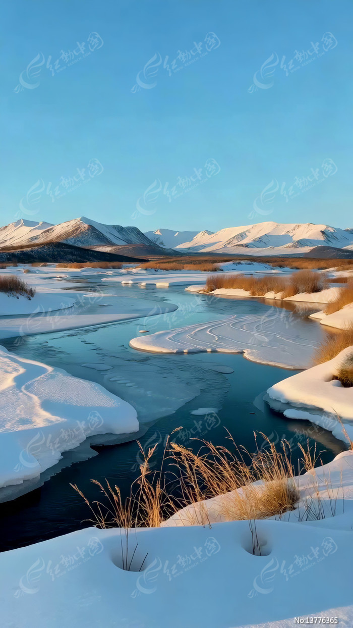 ����ѩɽ�µĺ�����Ȼ���