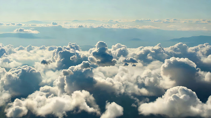 高空俯瞰云海蓝天景象 高空俯瞰云海蓝天景象