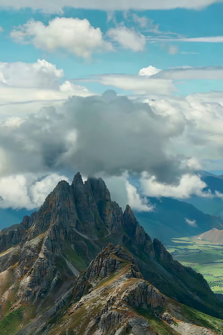 ��ɽ�ƺ���Ȼ���