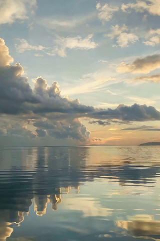 海面夕阳天空倒影风景 海面夕阳天空倒影风景