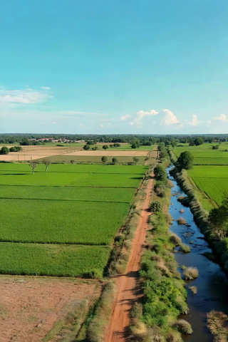 航拍田野间道路与河流素材 航拍田野间道路与河流素材
