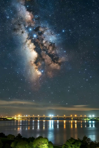 ����ҹ�������ǿ��ز�