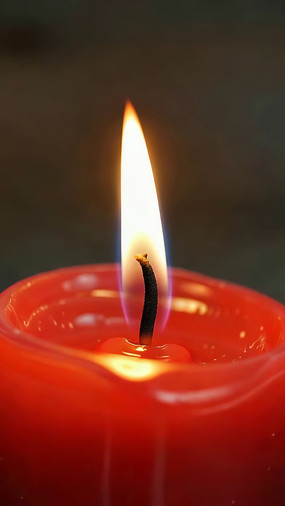 ��ɫ����ȼ����д