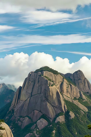 ��ɽ��Ȼ���