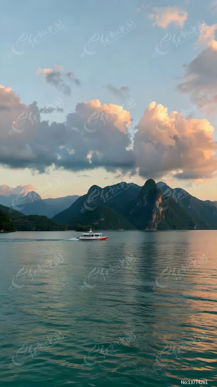 ��������ʻ�Ĵ�ֻ��ɽˮ��ɫ