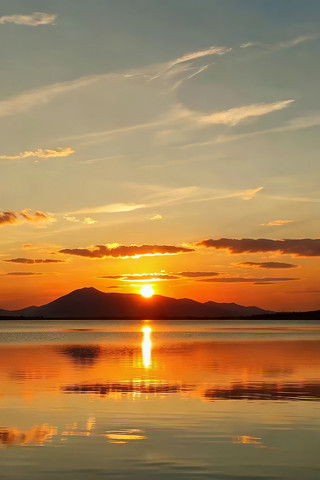 ����Ϧ����Ȼ���