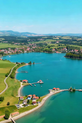 湖畔村庄自然风光航拍素材 湖畔村庄自然风光航拍素材