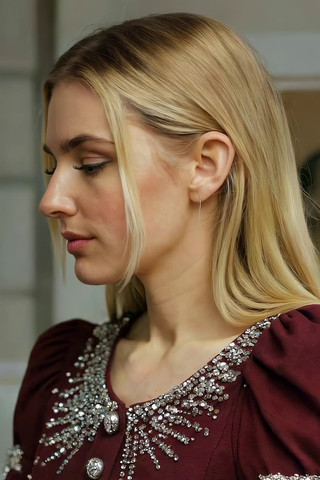 ��Ů�ӽ�����д