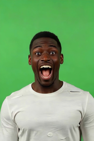 ��Ļǰ������ŵ�����