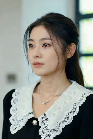 ����Ů�԰�����д