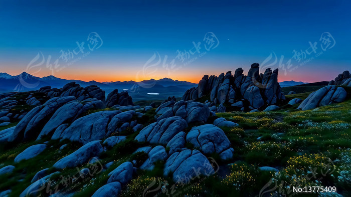 ɽ����ʯ��Ȼ���