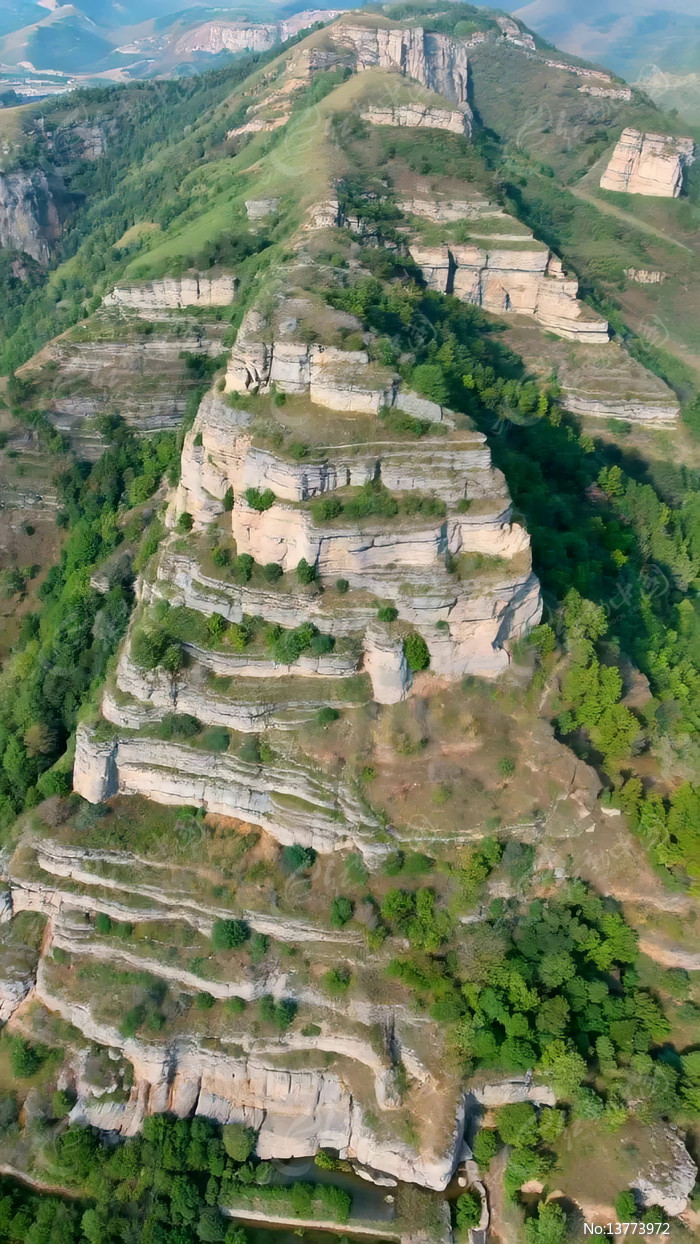 ɽ����Ȼ��⺽���ز�