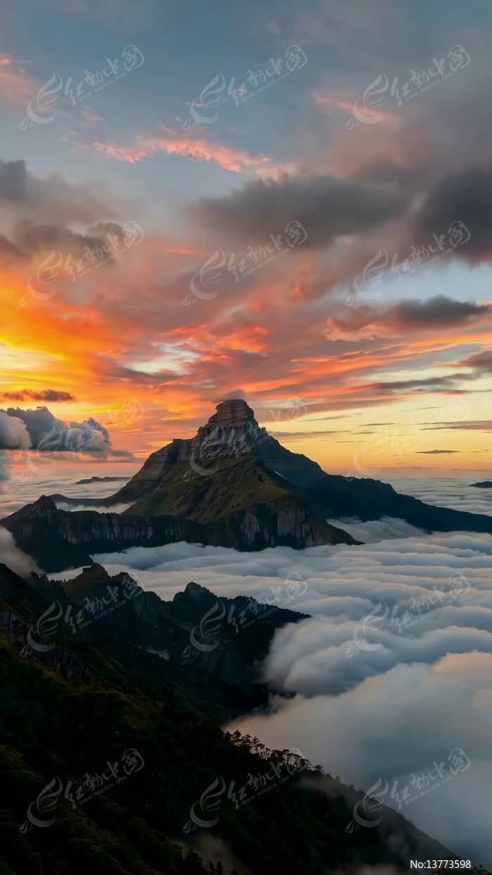 ɽ���ƺ�׳���ճ�����