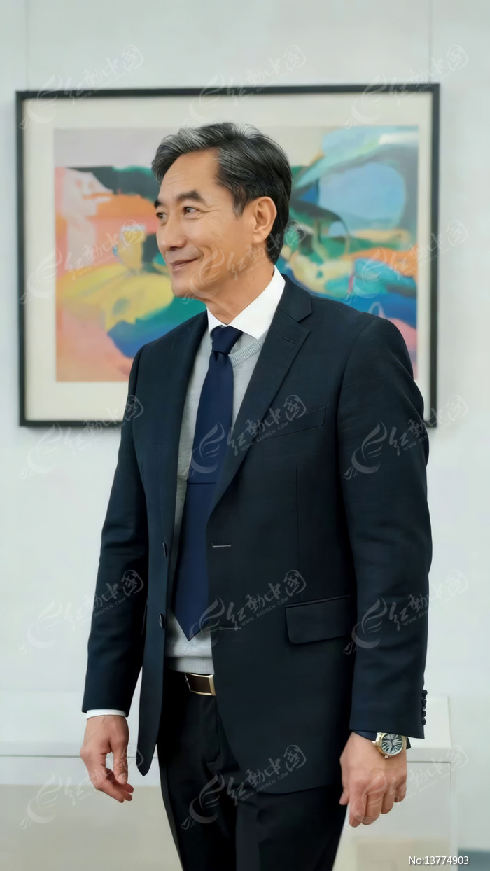 ������ʿ��װվ��΢Ц