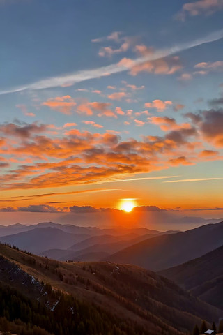 山间日落自然风光素材 山间日落自然风光素材