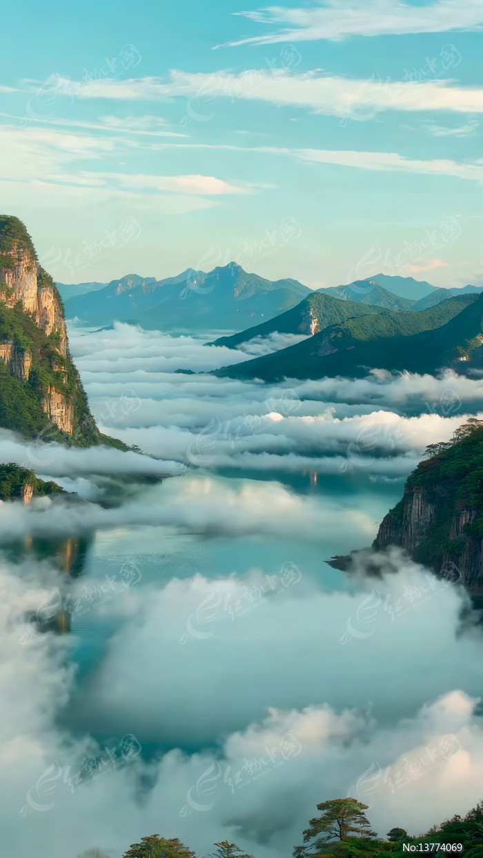 ɽ���ƺ���Ȼ���