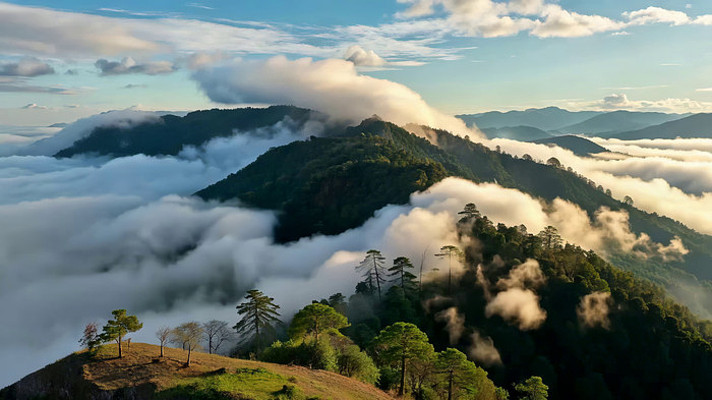 山间云海自然风光全景 山间云海自然风光全景