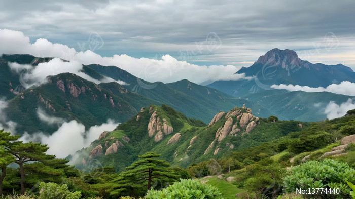 ɽ���ƺ���Ȼ����ز�