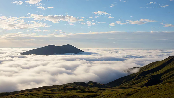 山峦云海自然风光全景 山峦云海自然风光全景