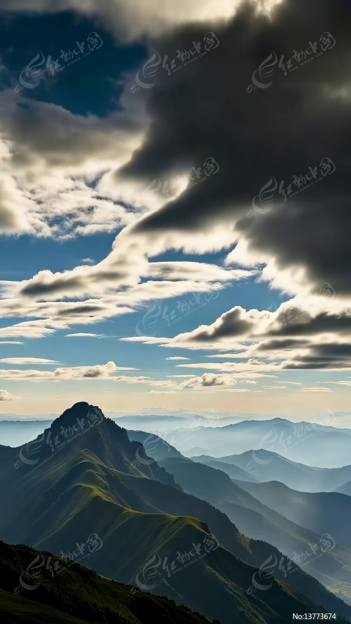 ɽ���ƺ���Ȼ���