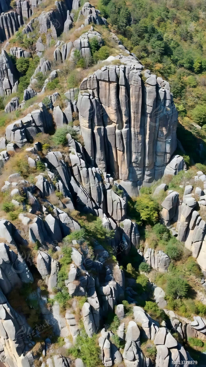 ʯ����Ȼ������