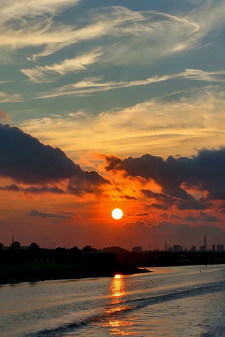 Ϧ���º������������߾���