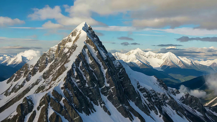 ѩɽԶ����Ȼ����ز�