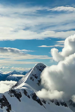 雪山云海自然风光 雪山云海自然风光
