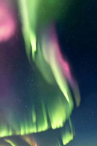夜空下的极光海景 夜空下的极光海景