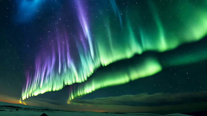 夜空下绚丽的极光景观 夜空下绚丽的极光景观