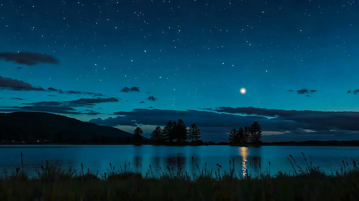 ҹ�������ǿվ�ɫ