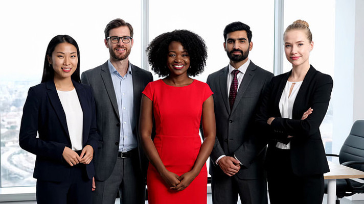 �칫��������ʿ��Ӱ