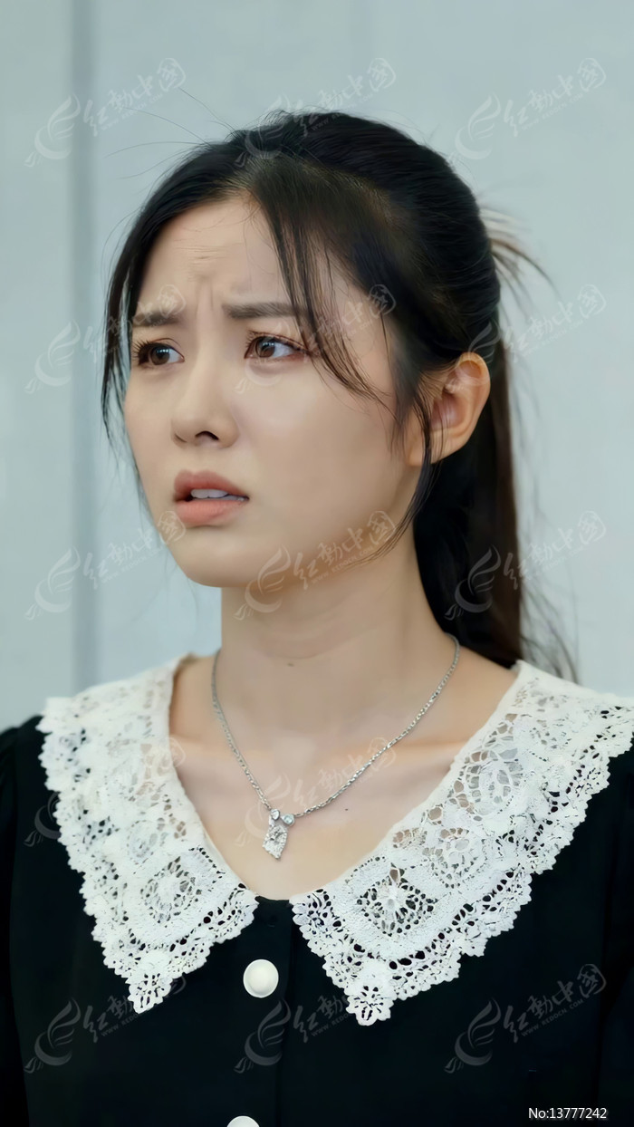 �������ǵ�����Ů����д