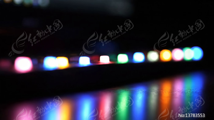 ��ɫ�ƹ���д����