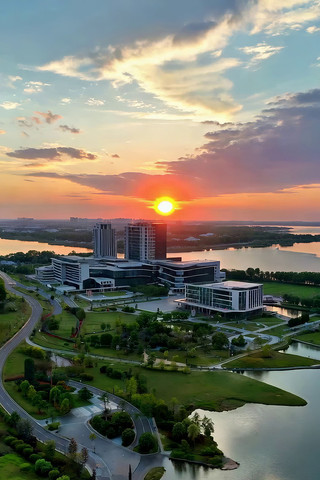 ���н�������Ϧ������ȫ��