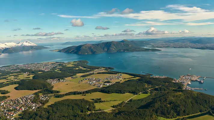 城镇自然风光鸟瞰全景 城镇自然风光鸟瞰全景