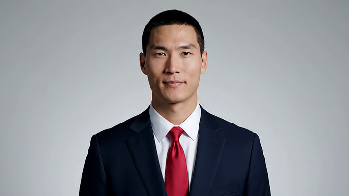 ����װ΢Ц��ʿ��д