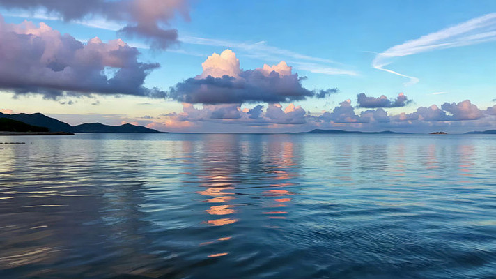 大海日落时分全景画面 大海日落时分全景画面