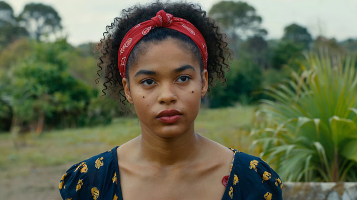 ��ͷ���ĺ���Ů������