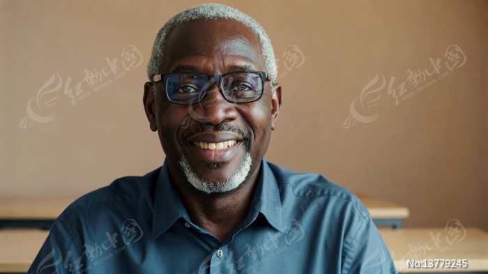 ���۾�����������΢Ц����