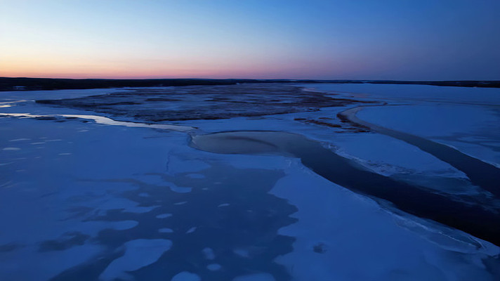 冬季河流雪景全景 冬季河流雪景全景