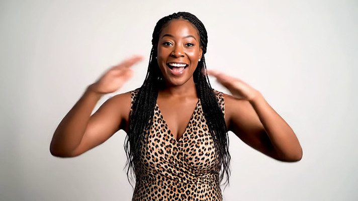 非洲女性微笑半身素材 非洲女性微笑半身素材