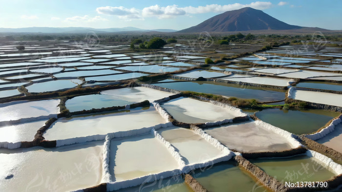 ������ＰԶ��ɽ�;���